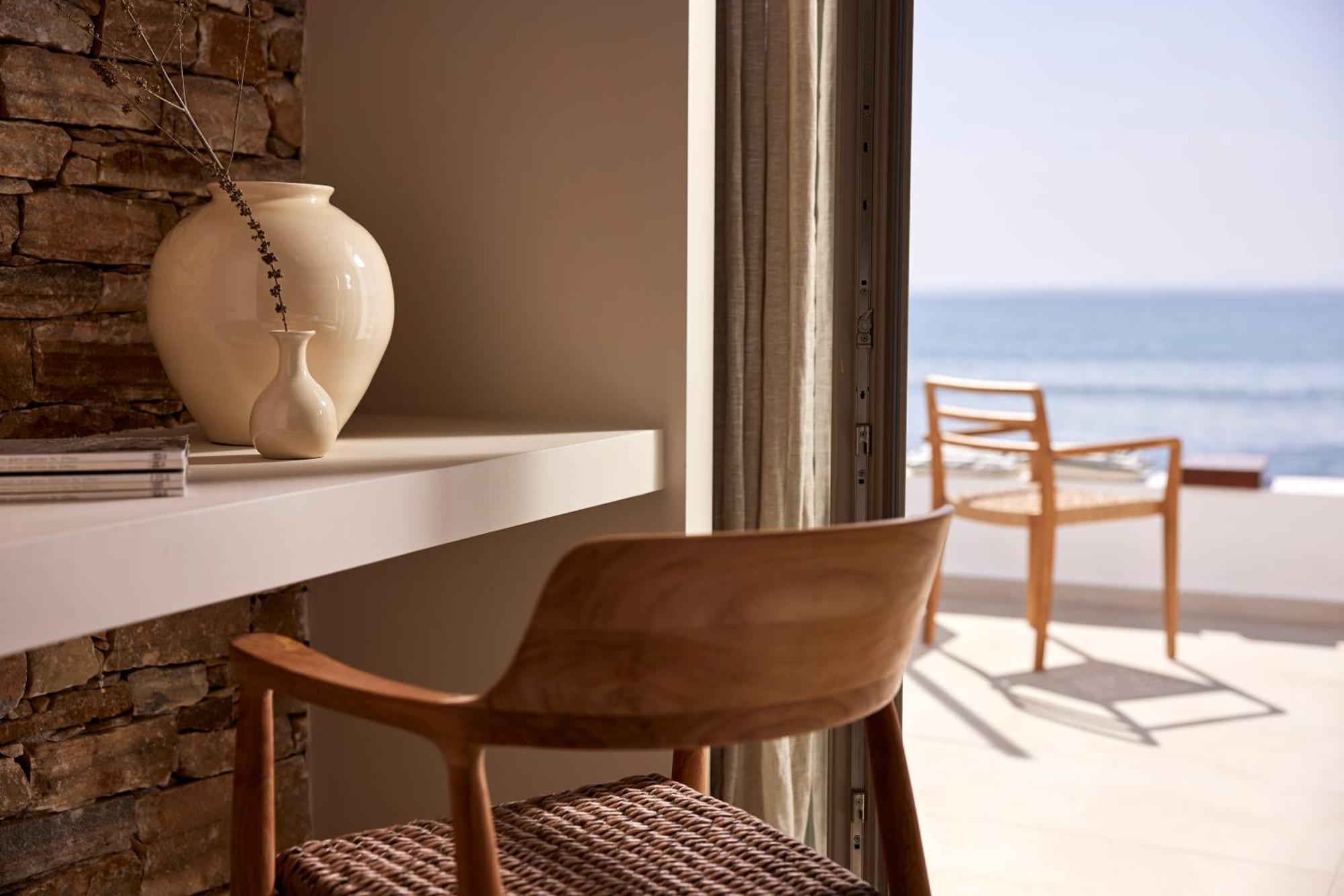 Enalion Suites Sifnos Platis Gialos  Room photo